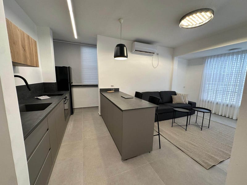 2 Комнаты • 7,950 ₪ - Image 1