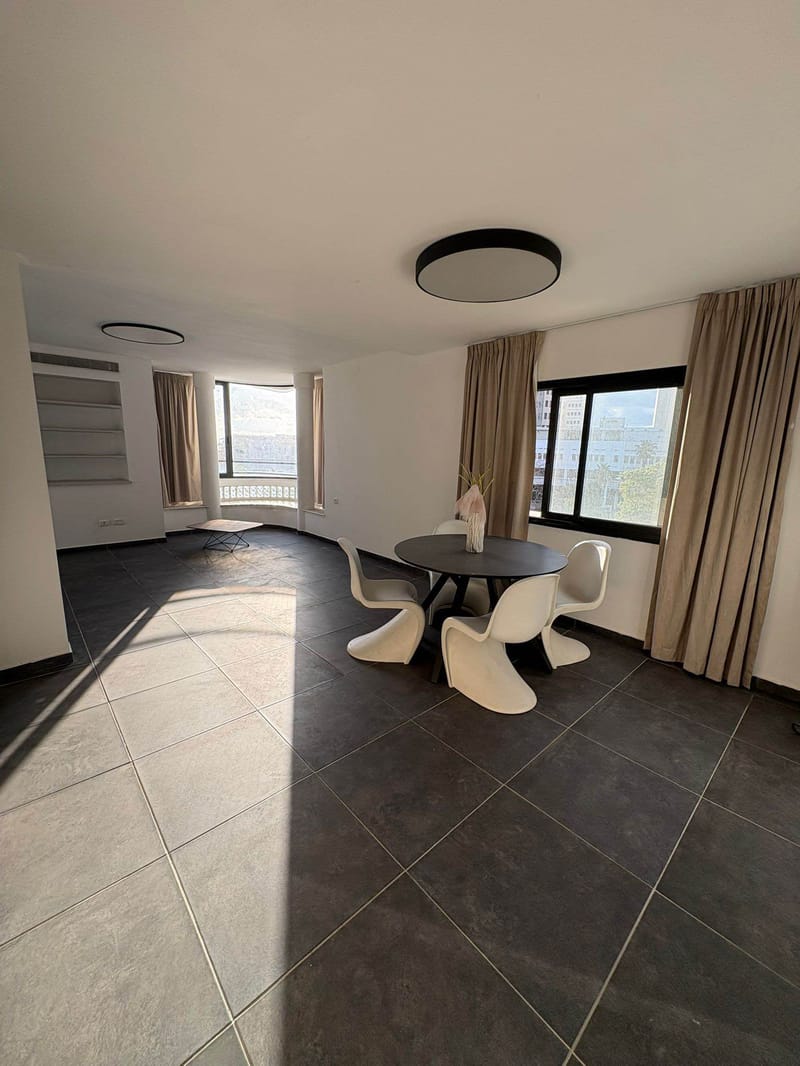 6 חדרים • 19,800 ₪ - Image 4