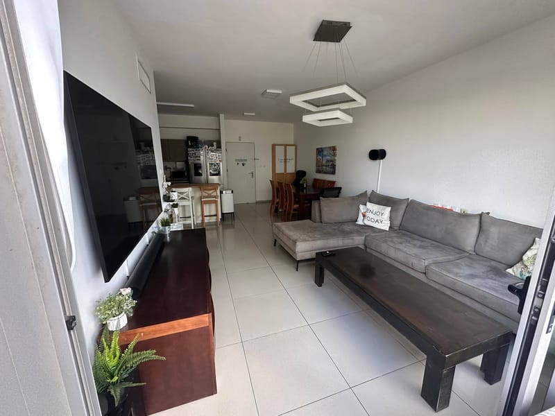 4 Комнаты с соседями • 3,400 ₪ - Image 2