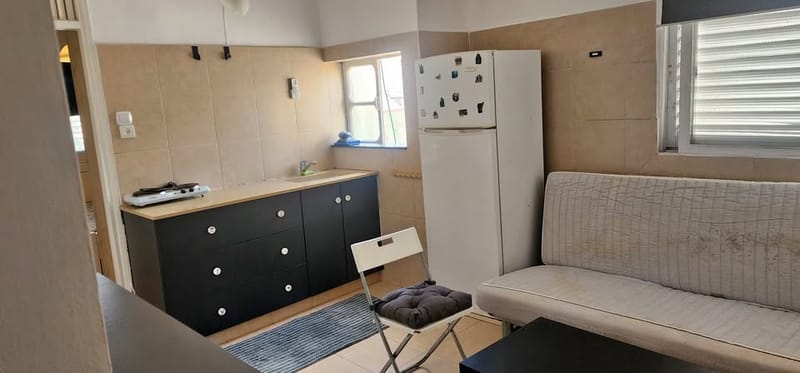 תמונה מפייסבוק – 2 חדרים • 3,400 ₪, שער העמק 6, העמק, נס ציונה (1)