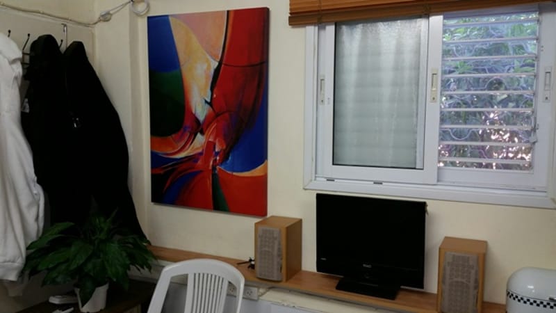 Фото с Facebook – Комната в общей квартире • 1,590 ₪, Неве Нееман, Ход-ха-Шарон (1)