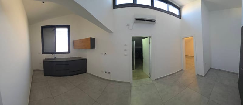 Photo from Facebook – 2 Rooms • ₪4,000, Shikunei HaMizrah, Rishon LeZion (1)