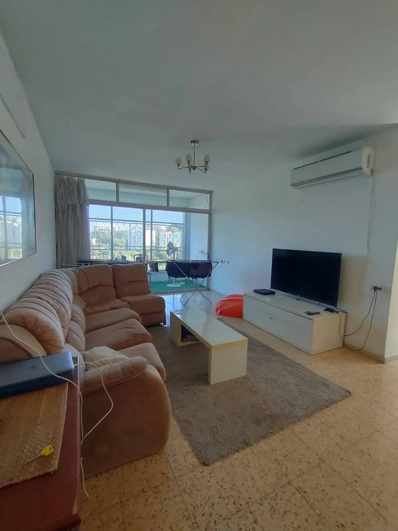תמונה מפייסבוק – חדר בדירת שותפים • 1,600 ₪, פינסקר 49, נווה שאנן, חיפה (1)