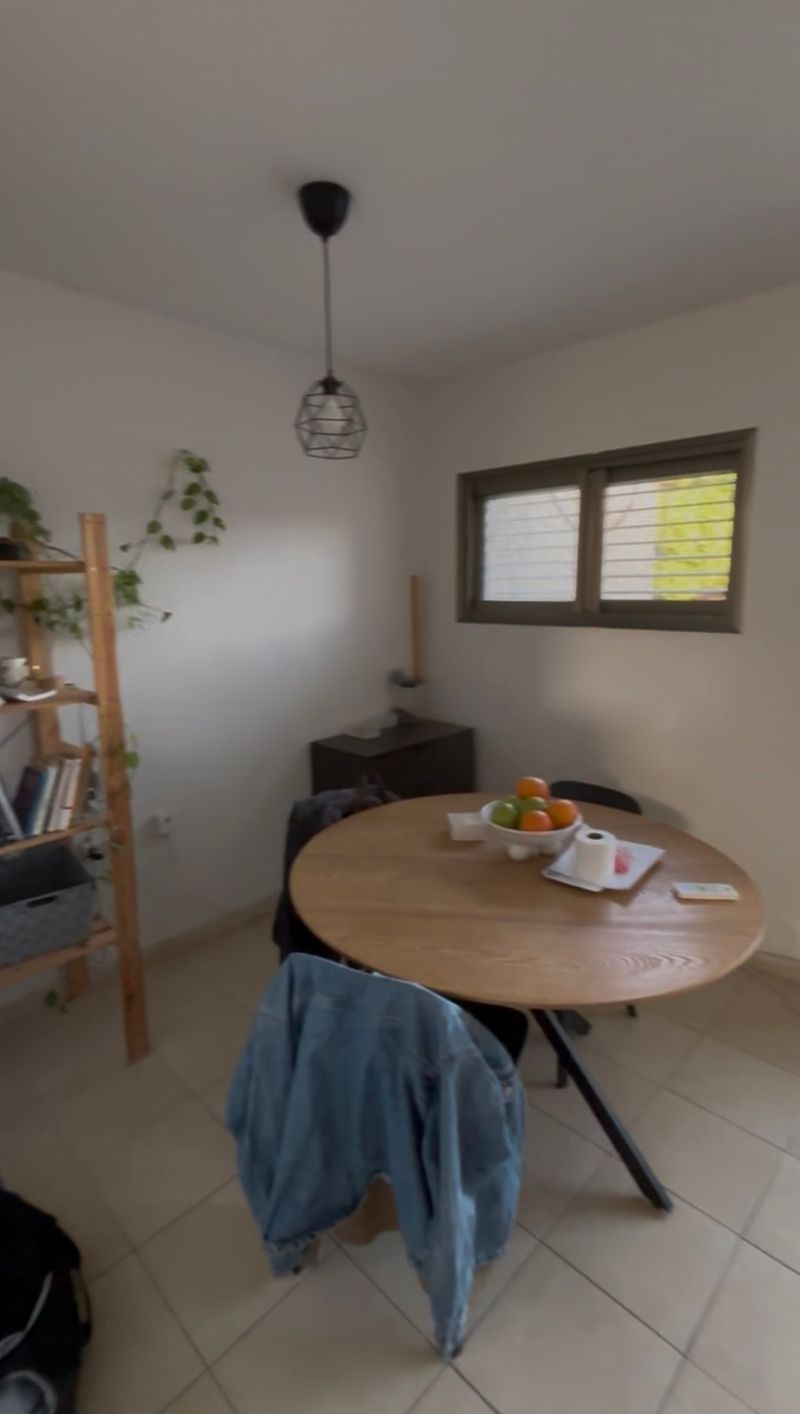 תמונה מפייסבוק – 3 חדרים • 5,500 ₪, מרכז, כפר סבא (1)