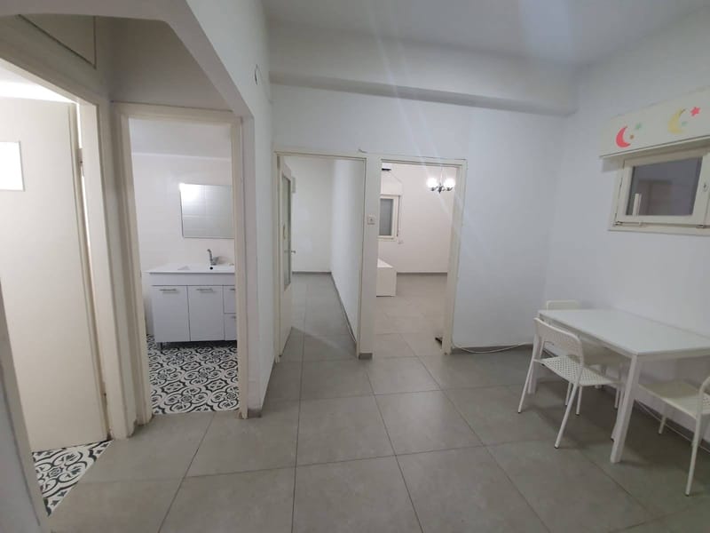 תמונה מפייסבוק – 3 חדרים • 3,700 ₪, מונטיפיורי 17, הדר עליון, חיפה (1)