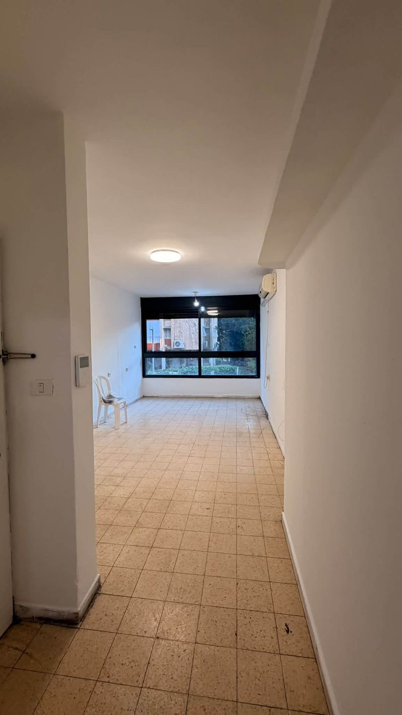 תמונה מפייסבוק – 4 חדרים • 6,500 ₪, הכרמל 85, מרכז, כפר סבא (1)