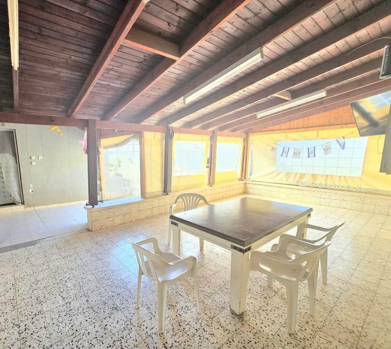 תמונה מפייסבוק – 7.5 חדרים • 4,790,000 ₪, עזרא, שיכוני המזרח, ראשון לציון (1)