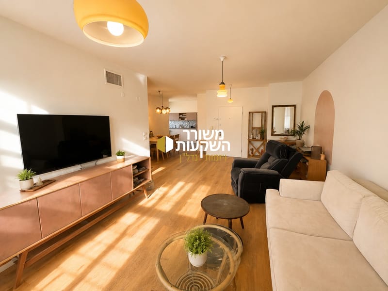 תמונה מפייסבוק – 5 חדרים • 3,340,000 ₪, זלמן שניאור, מרכז, הרצליה (1)