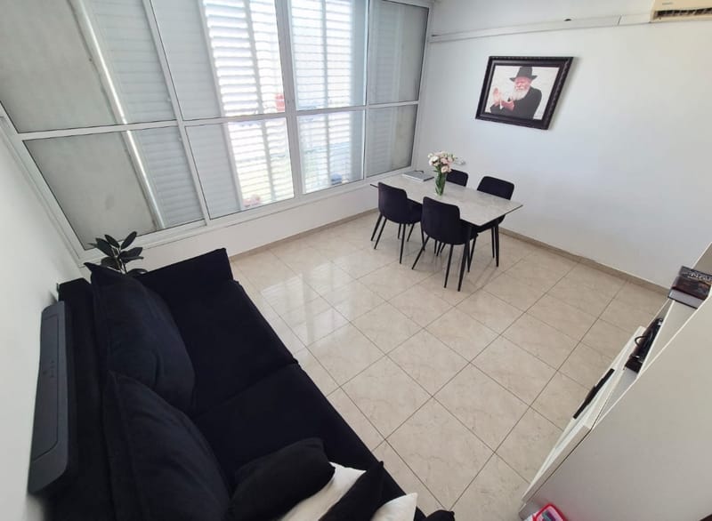 תמונה מפייסבוק – 3 חדרים • 4,500 ₪, בצלאל, רמב"ם, ראשון לציון (1)