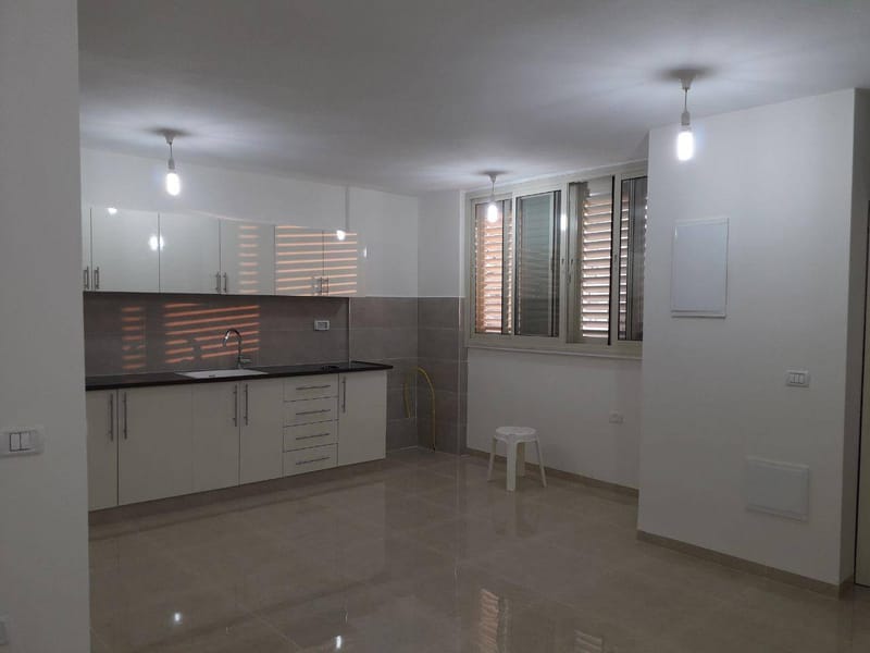 3 Rooms • ₪5,200 - Image 1