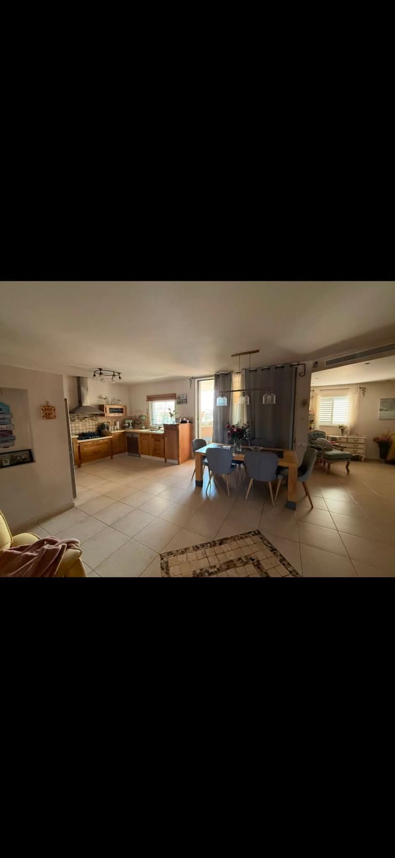Фото с Facebook – 5 Комнаты • 12,500 ₪, אלכסנדרוני, Кирьят Вейцман, Раанана (1)
