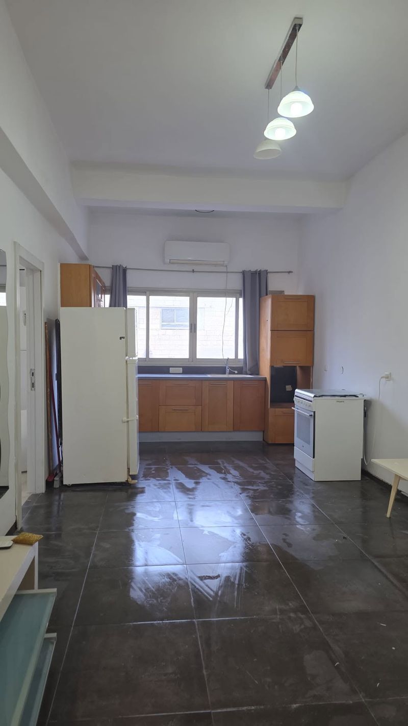 תמונה מפייסבוק – 3 חדרים • 2,500 ₪, הרצל 29, שוק תלפיות, חיפה (1)