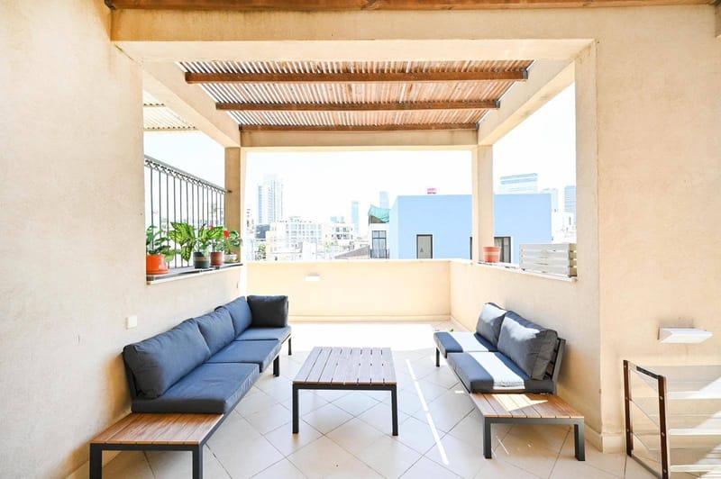 4 Rooms • ₪19,900 - Image 2