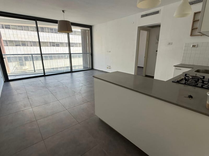 2 חדרים • 6,500 ₪ - Image 1