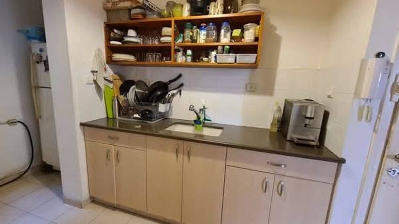 Room in a shared apartment • ₪3,000 - Image 3