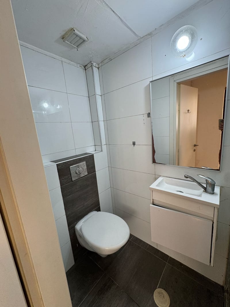 2 חדרים • 4,000 ₪ - Image 4