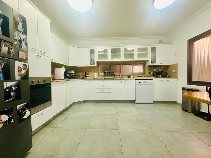 תמונה מפייסבוק – 3 חדרים • 5,900 ₪, נווה עמל, הרצליה (1)