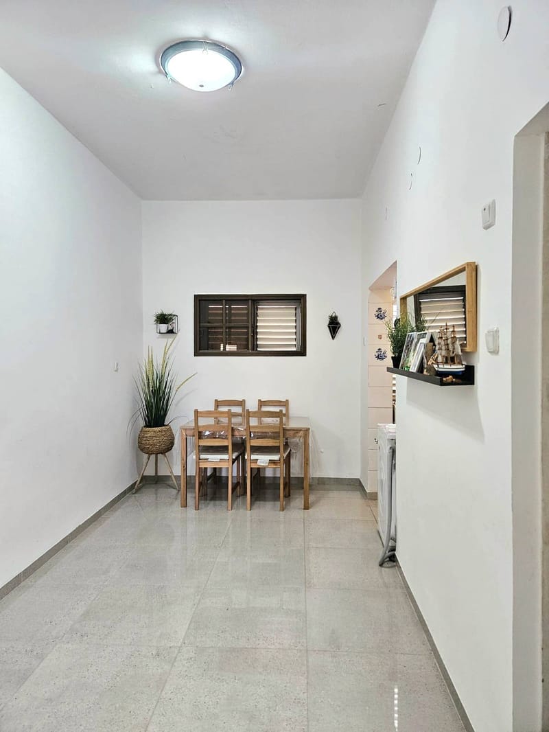 תמונה מפייסבוק – 2.5 חדרים • 3,100 ₪, ארלוזורוב, הדר עליון, חיפה (1)