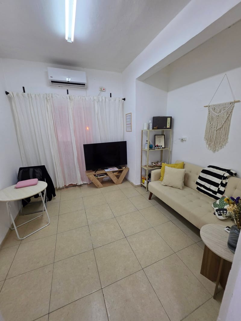 תמונה מפייסבוק – סטודיו • 1,800 ₪, העליה השניה, בת-גלים, חיפה (1)