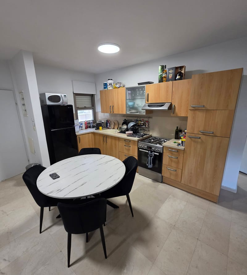 תמונה מפייסבוק – 3 חדרים • 7,500 ₪, המשתלה, תל אביב (1)