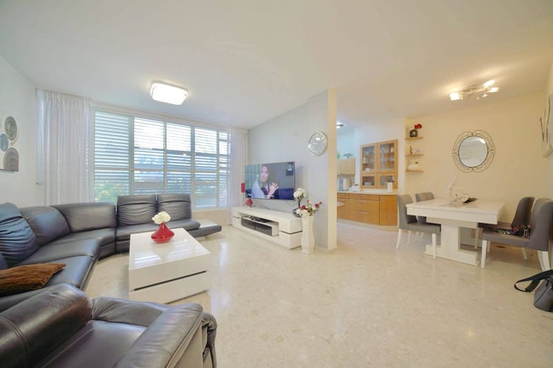 תמונה מפייסבוק – 6 חדרים • 9,800 ₪, קריית גנים, ראשון לציון (1)