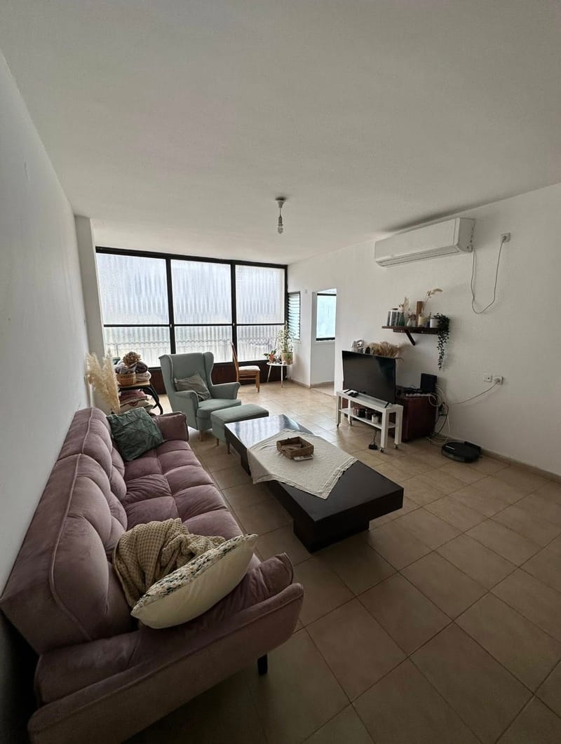 חדר בדירת שותפים • 3,320 ₪ - Image 1