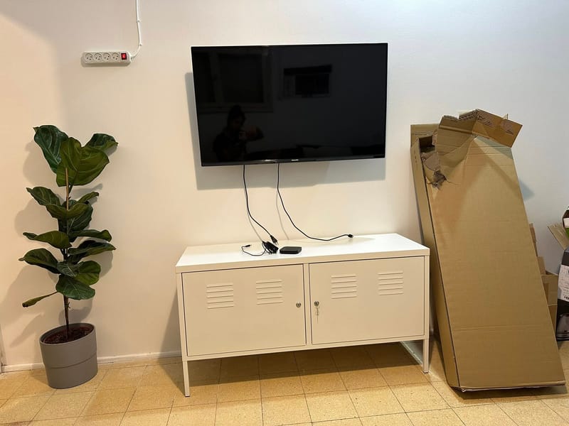 2 חדרים • 4,000 ₪ - Image 2