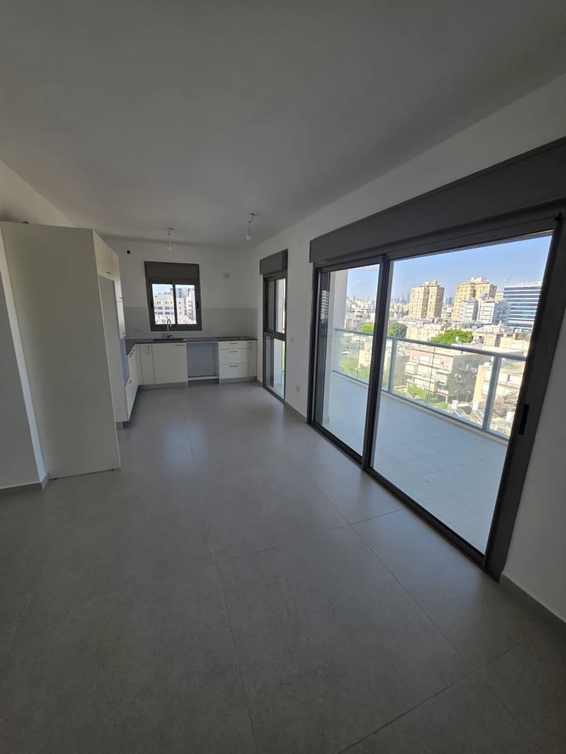 תמונה מפייסבוק – 3 חדרים • 7,500 ₪, הרצל, הגבול - רוטשליד, בת ים (1)