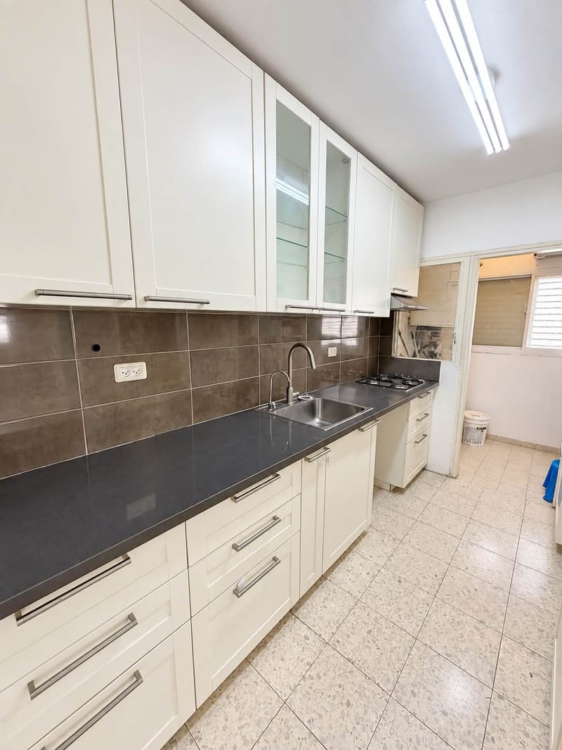 Фото с Facebook – 3 Комнаты • 2,650 ₪, שאול המלך 6, Шхуна Юд-Алеф, Беэр-Шева (1)