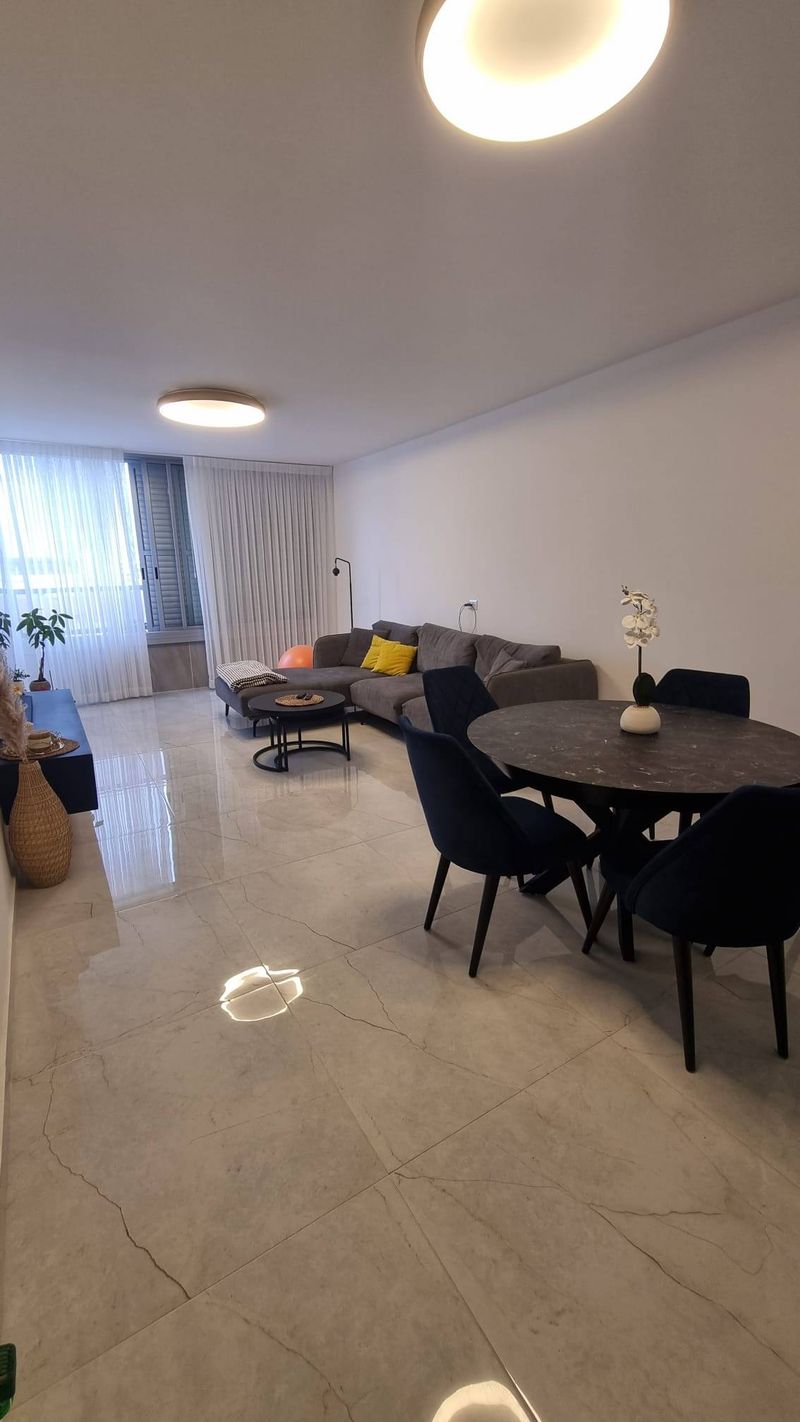 תמונה מפייסבוק – 3.5 חדרים • 6,000 ₪, בלפור, שכונה דרום מערב - ותיק, בת ים (1)