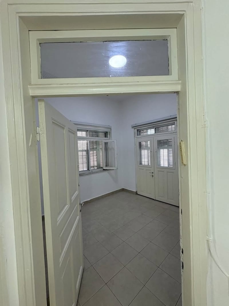 Photo from Facebook – 4 Rooms • ₪3,900, ברואלד 8, Hadar Center, Haifa (1)