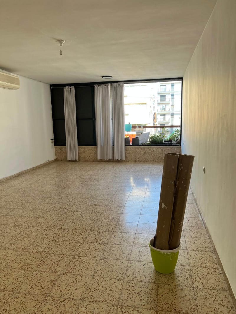 תמונה מפייסבוק – 4 חדרים • 7,300 ₪, סוקולוב, הדר, רמת השרון (1)
