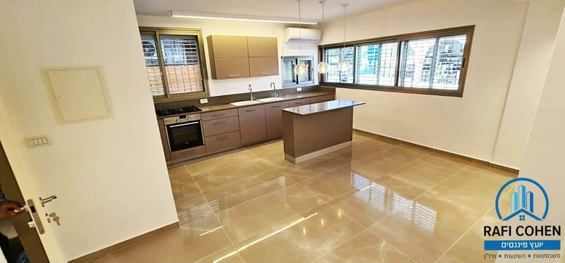 תמונה מפייסבוק – 2 חדרים • 4,400 ₪, ירושלים 43, שיכון ד', בני ברק (1)