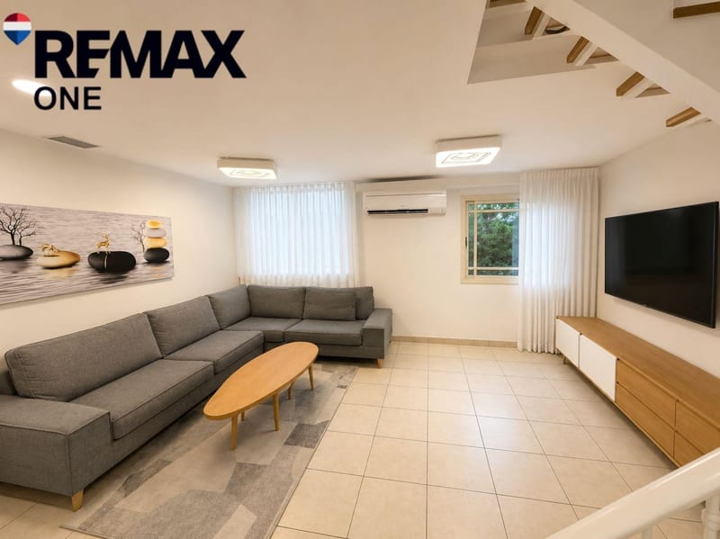 תמונה מפייסבוק – 4 חדרים • 2,390,000 ₪, שאול המלך 6, יוספטל, כפר סבא (1)