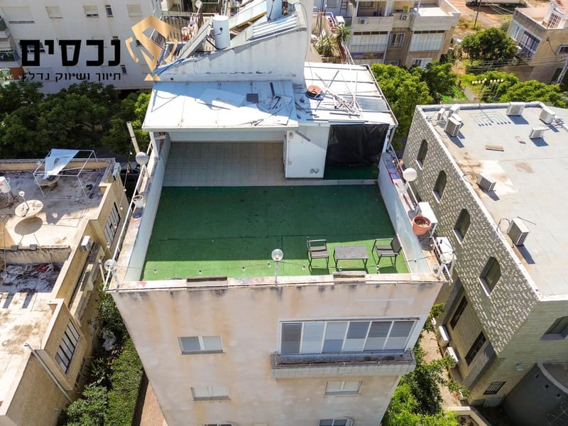 תמונה מפייסבוק – 3 חדרים • 2,200,000 ₪, יוסף קארו 18, תקומה, פתח תקווה (1)