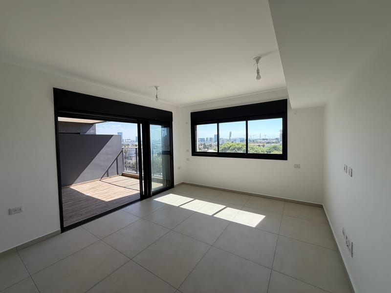 Photo from Facebook – 4 Rooms • ₪7,500, פרויקט MOMENT, Southeast Neighborhood, Bat Yam (1)