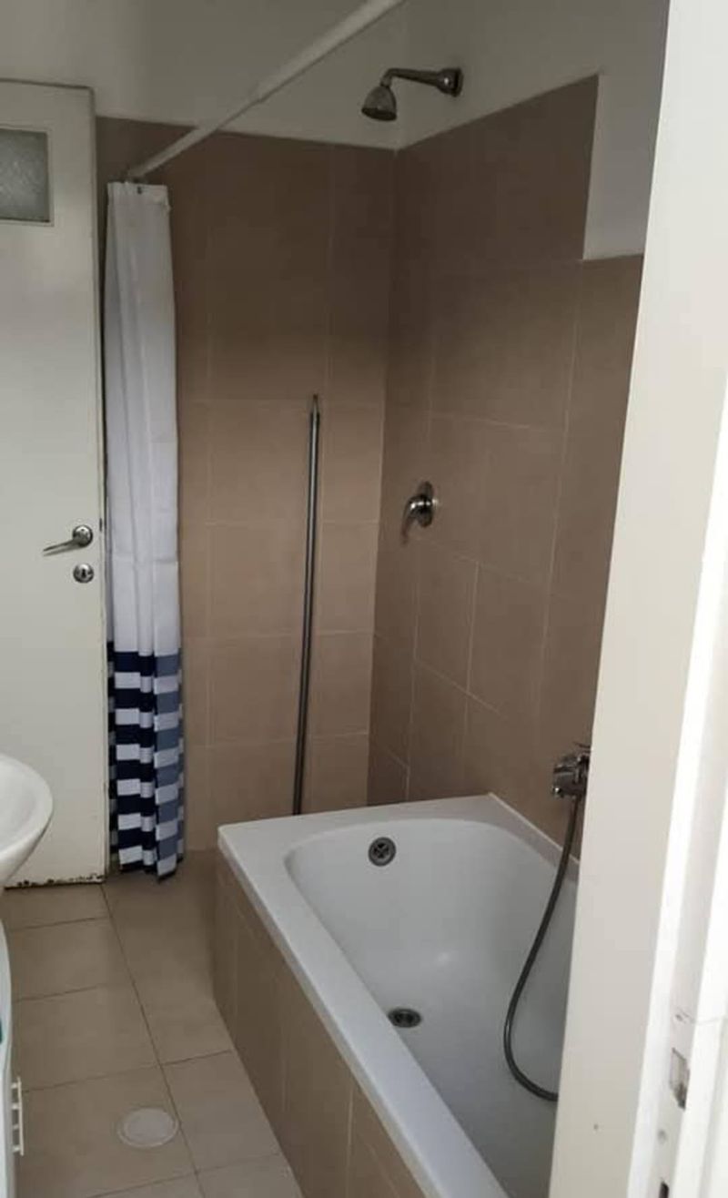 Фото с Facebook – 3 Комнаты • 4,600 ₪, בן יהודה, Амерказ Ашакет, Петах-Тиква (1)