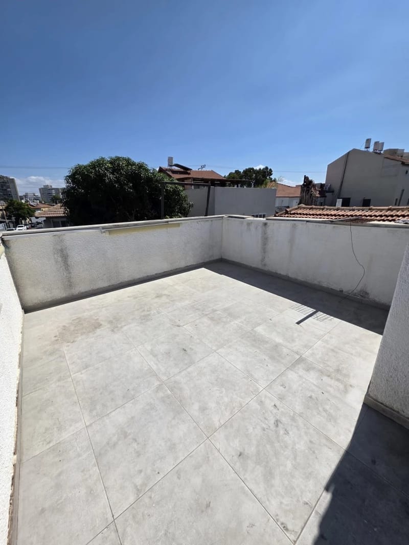 תמונה מפייסבוק – 4 חדרים • 5,300 ₪, וייצמן, עמידר, בת ים (1)