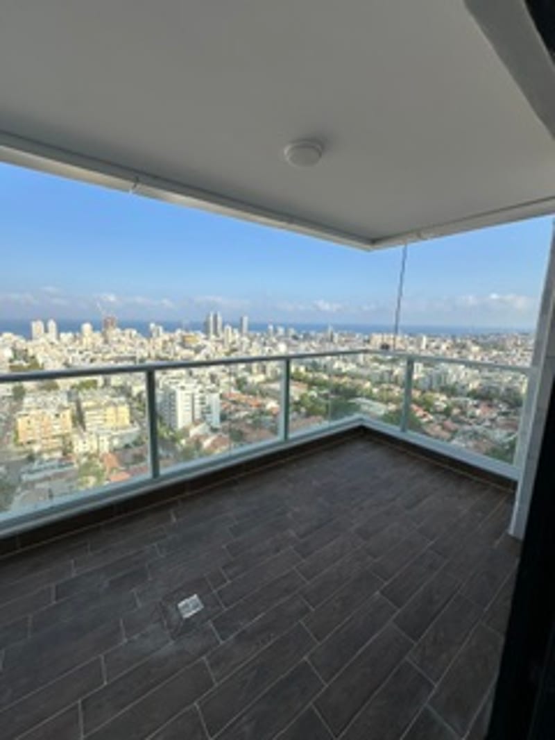 Фото с Facebook – 4 Комнаты • 8,300 ₪, פרויקט THE FIVE, Ницана, Бат-Ям (1)