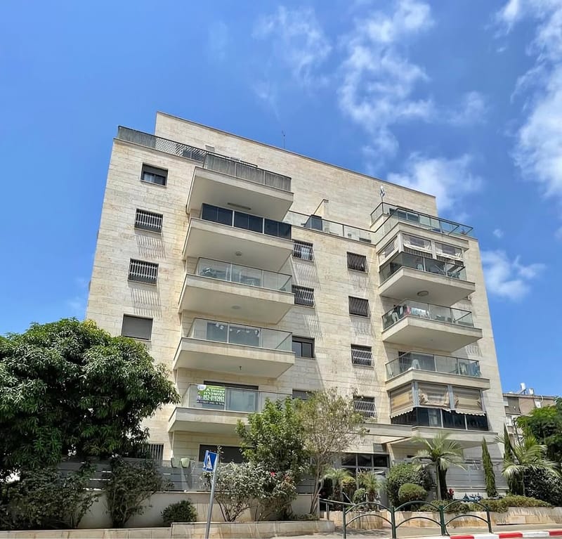 Photo from Facebook – 5 Rooms • ₪7,700, רמב״ן 1, Ben Zion, Netanya (1)