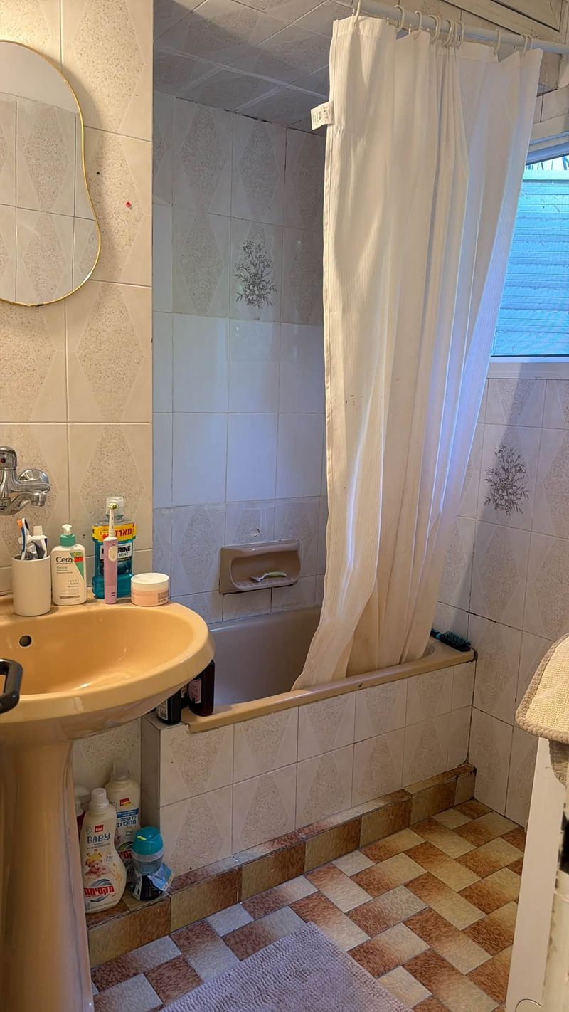 3 חדרים עם שותפים • 3,400 ₪ - Image 1