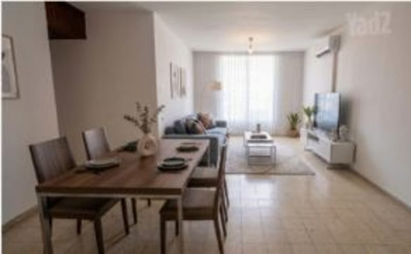 תמונה מיד2 – 4 חדרים • 5,600 ₪, הרצל 29, מיליצ'ן, רחובות (1)