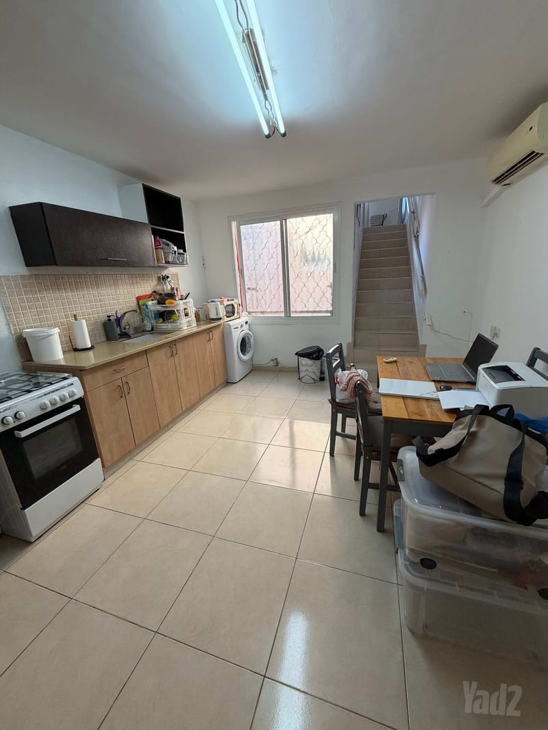 תמונה מיד2 – 3 חדרים • 3,300 ₪, שדרות דואני, רמות ויצמן, יבנה (1)