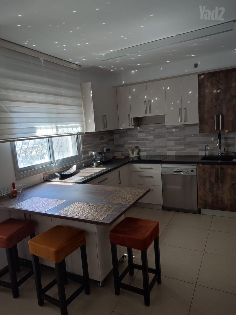 תמונה מיד2 – 5 חדרים • 8,900 ₪, הקליר, בן ציון, נתניה (1)
