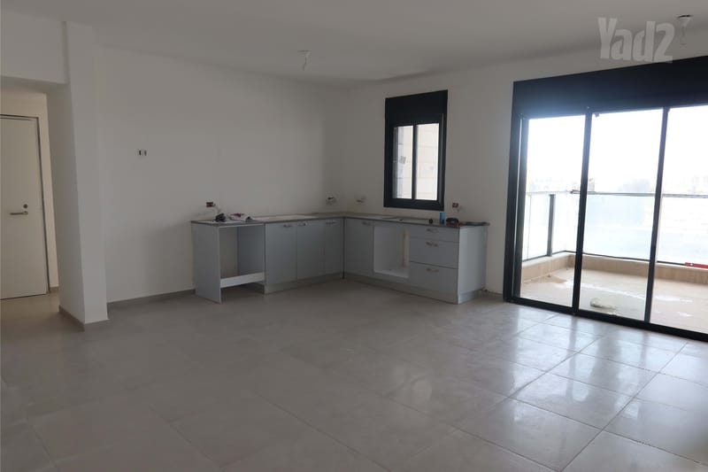 תמונה מיד2 – 4 חדרים • 6,100 ₪, הקרן הקיימת לישראל 37, נופי בן שמן, לוד (1)