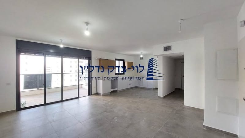תמונה מפייסבוק – 5 חדרים • 8,000 ₪, נוריות, ראשון לציון (1)