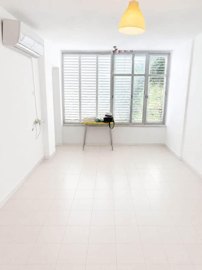 תמונה מפייסבוק – 3 חדרים • 5,400 ₪, אלמגור, נווה שרת, תל אביב (1)
