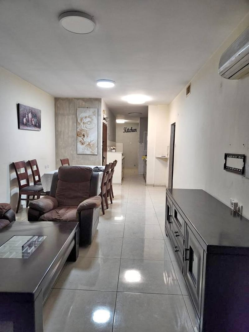 תמונה מפייסבוק – 3.5 חדרים • 5,000 ₪, רמב"ם, ראשון לציון (1)