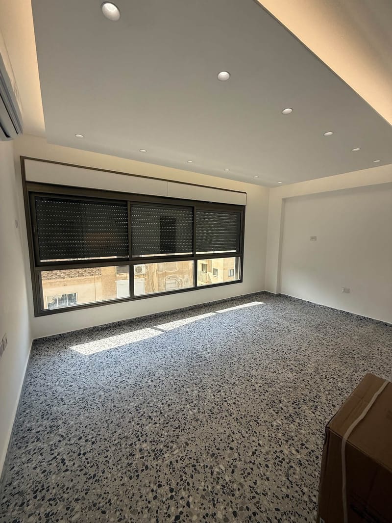 תמונה מפייסבוק – 2 חדרים • 8,200 ₪, נחום הנביא, הצפון הישן - החלק הצפוני, תל אביב (1)