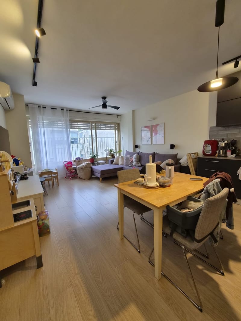 4 Rooms • ₪10,800 - Image 1